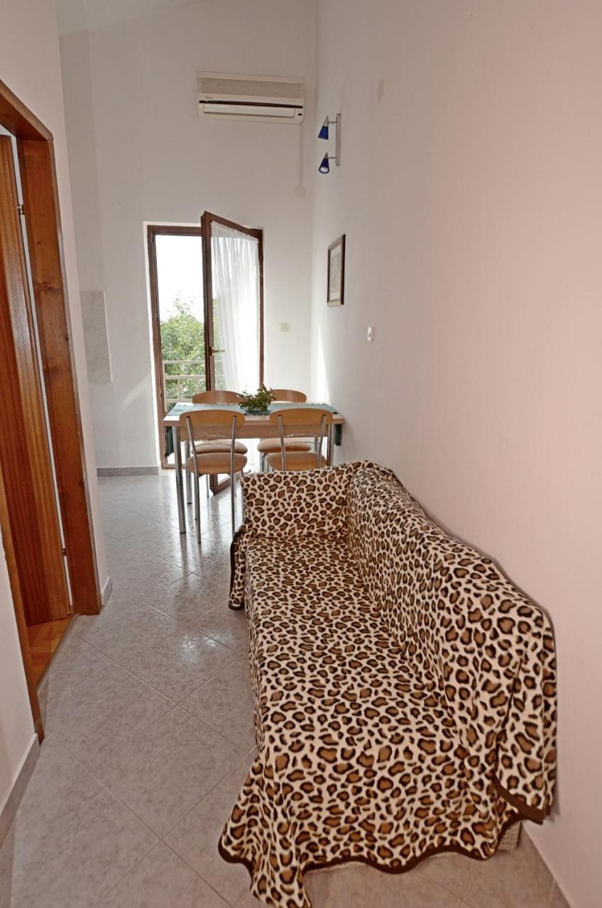 Apartments Josip Pavicini Dış mekan fotoğraf