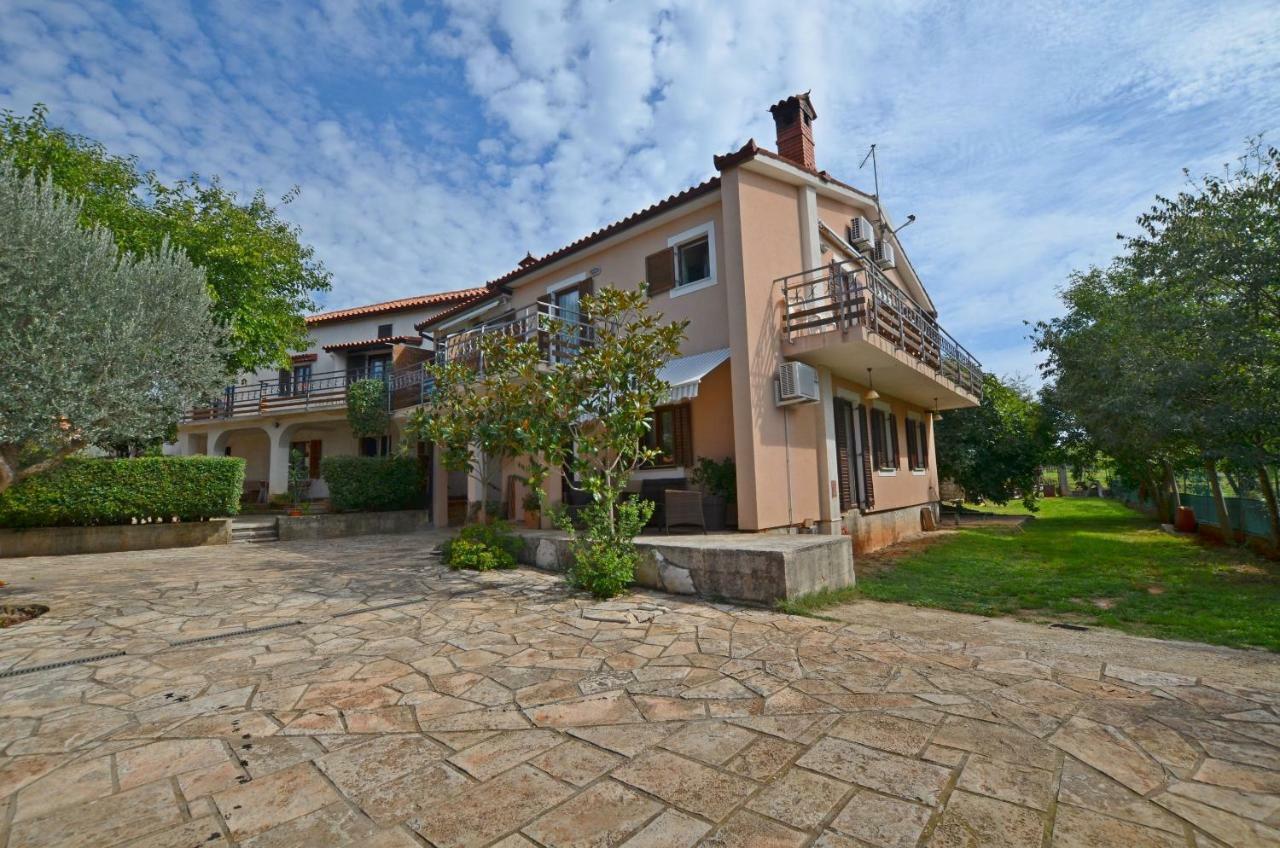 Apartments Josip Pavicini Dış mekan fotoğraf